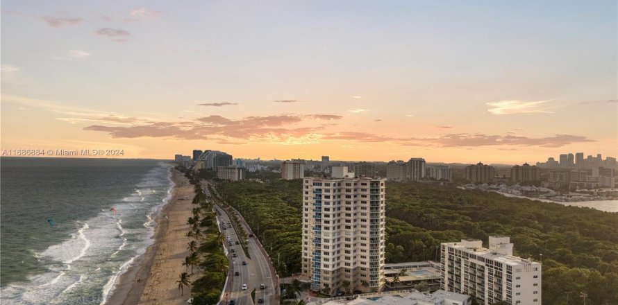 Condo à Fort Lauderdale, Floride, 2 chambres  № 1428420