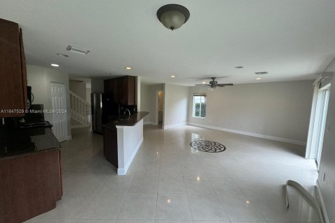 Villa ou maison à vendre à Miramar, Floride: 4 chambres, 249.35 m2 № 1330230 - photo 24