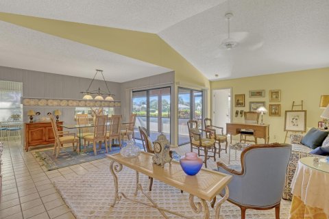 Villa ou maison à vendre à Palm Beach Gardens, Floride: 2 chambres, 123.37 m2 № 788939 - photo 7