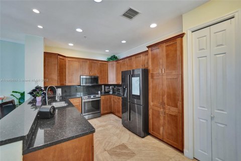 Townhouse in Fort Lauderdale, Florida 3 bedrooms, 273.69 sq.m. № 1316578 - photo 27