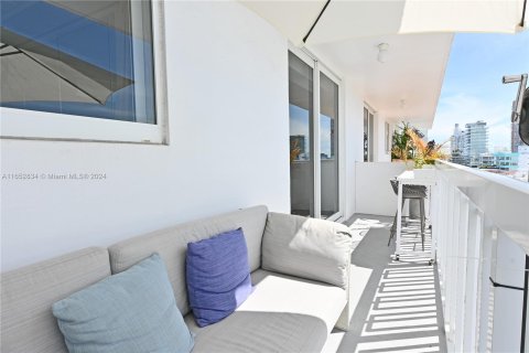 Condominio en venta en Miami Beach, Florida, 1 dormitorio, 61.22 m2 № 1347693 - foto 30