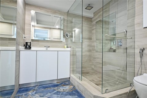 Condominio en venta en Miami Beach, Florida, 1 dormitorio, 61.22 m2 № 1347693 - foto 19