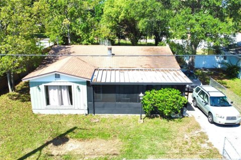 House in Lakeland, Florida 3 bedrooms, 75.25 sq.m. № 1111575 - photo 1