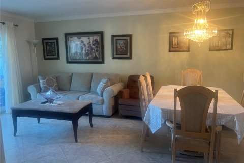 Condominio en venta en Lauderdale Lakes, Florida, 1 dormitorio, 72.74 m2 № 944948 - foto 9