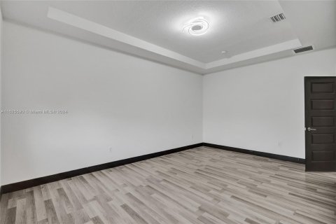 Touwnhouse à vendre à Miami Lakes, Floride: 3 chambres, 161.93 m2 № 1272105 - photo 25