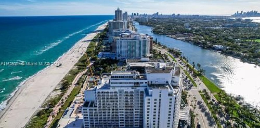 Condo in Miami Beach, Florida, 1 bedroom  № 1272147