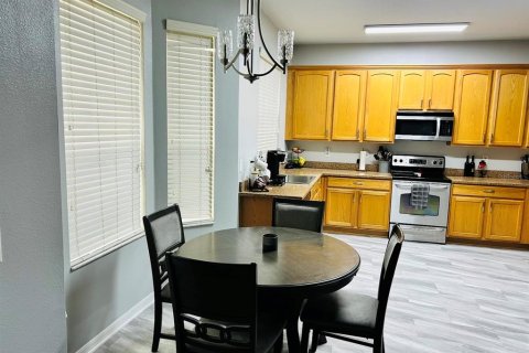 Casa en venta en Riverview, Florida, 4 dormitorios, 235.23 m2 № 1344892 - foto 9