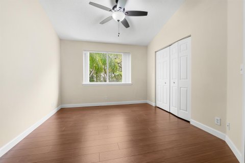 Townhouse in Lake Worth, Florida 2 bedrooms, 102.56 sq.m. № 1207680 - photo 30