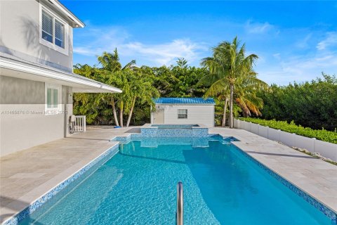House in Islamorada, Village of Islands, Florida 5 bedrooms, 273.23 sq.m. № 760577 - photo 26