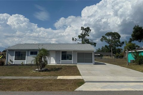 House in North Port, Florida 2 bedrooms, 84.73 sq.m. № 1211318 - photo 2