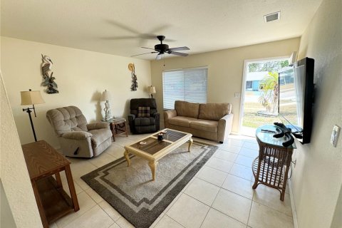 Casa en venta en North Port, Florida, 2 dormitorios, 84.73 m2 № 1211318 - foto 4