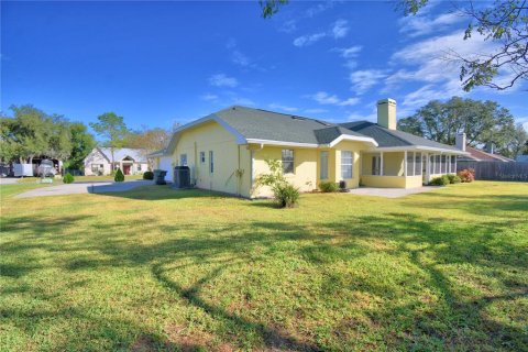 House in Lakeland, Florida 3 bedrooms, 184.04 sq.m. № 1430512 - photo 9