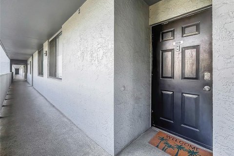 Copropriété à vendre à Tampa, Floride: 2 chambres, 105.54 m2 № 1404891 - photo 3