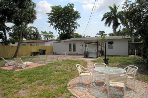 House in Fort Lauderdale, Florida 4 bedrooms, 106.37 sq.m. № 1145982 - photo 7