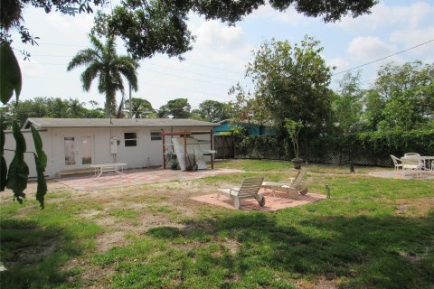 Casa en venta en Fort Lauderdale, Florida, 4 dormitorios, 106.37 m2 № 1145982 - foto 8