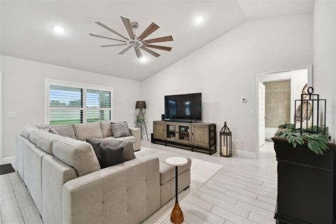 Casa en venta en Dade City, Florida, 4 dormitorios, 164.16 m2 № 1352686 - foto 7