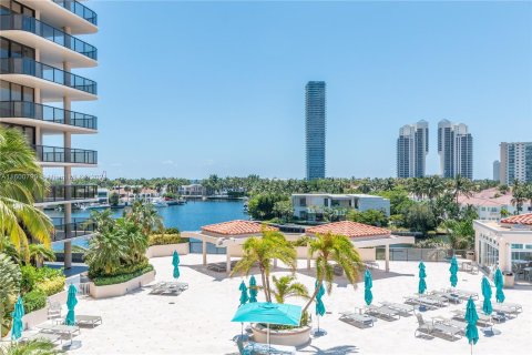 Copropriété à vendre à Aventura, Floride: 2 chambres, 141.4 m2 № 1215790 - photo 26