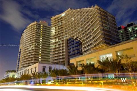 Condominio en venta en Fort Lauderdale, Florida, 1 dormitorio, 65.87 m2 № 891716 - foto 25