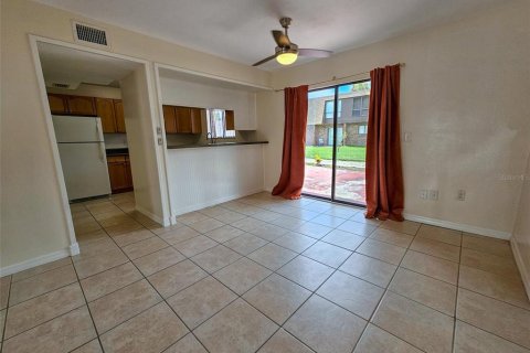 Touwnhouse à vendre à Lakeland, Floride: 3 chambres, 137.68 m2 № 1250152 - photo 9