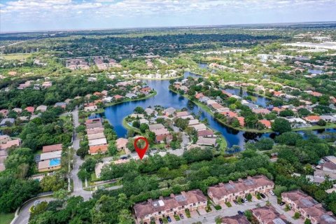 Casa en venta en Coconut Creek, Florida, 3 dormitorios, 177.07 m2 № 1174997 - foto 1