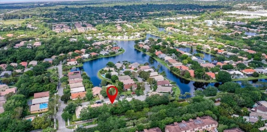 Casa en Coconut Creek, Florida 3 dormitorios, 177.07 m2 № 1174997