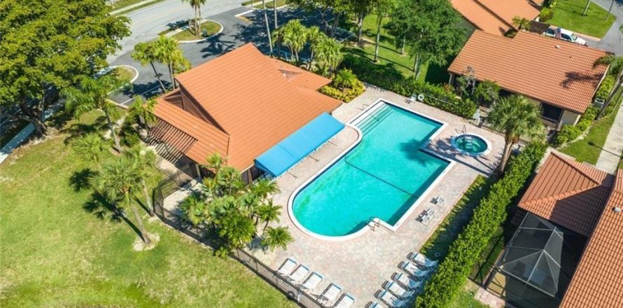 Villa ou maison à Tamarac, Floride 2 chambres, 140.1 m2 № 1175043