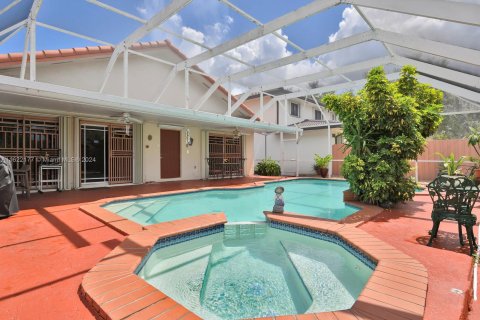 Villa ou maison à vendre à Miami Lakes, Floride: 3 chambres, 174.47 m2 № 1292806 - photo 27