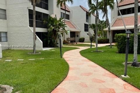 Condominio en venta en Weston, Florida, 2 dormitorios, 102.75 m2 № 1293245 - foto 2