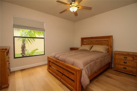 Villa ou maison à vendre à Merrit Island, Floride: 5 chambres, 374.02 m2 № 1083723 - photo 19
