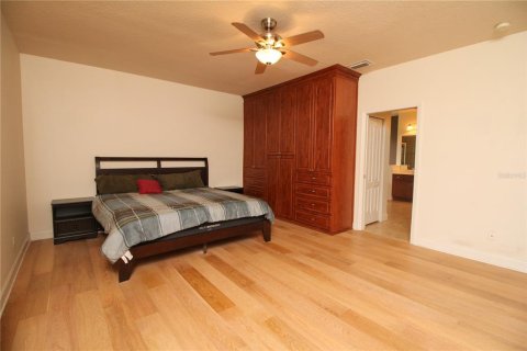 Casa en venta en Merrit Island, Florida, 5 dormitorios, 374.02 m2 № 1083723 - foto 16