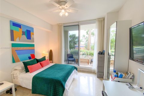 Condominio en venta en Key Biscayne, Florida, 4 dormitorios, 295.99 m2 № 883699 - foto 5