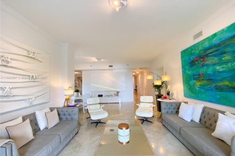 Condominio en venta en Key Biscayne, Florida, 4 dormitorios, 295.99 m2 № 883699 - foto 2