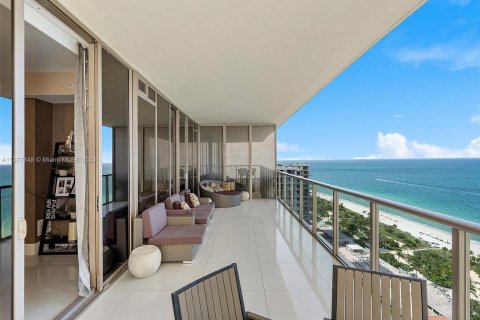 Condominio en alquiler en Bal Harbour, Florida, 2 dormitorios, 156.54 m2 № 883700 - foto 28