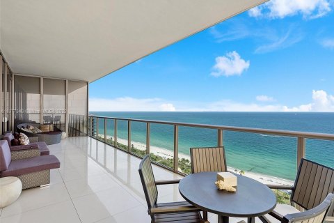 Condo in Bal Harbour, Florida, 2 bedrooms  № 883700 - photo 27