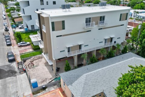 Condominio en venta en Miami Beach, Florida, 3 dormitorios, 158.31 m2 № 1271160 - foto 2