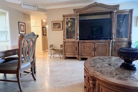 Condo in Fort Lauderdale, Florida, 1 bedroom  № 1142531 - photo 12