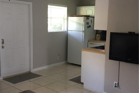 Condominio en venta en Wilton Manors, Florida, 2 dormitorios, 55.74 m2 № 956713 - foto 4