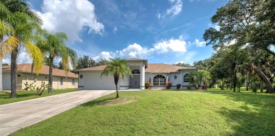 Villa ou maison à North Port, Floride 3 chambres, 192.12 m2 № 1385174