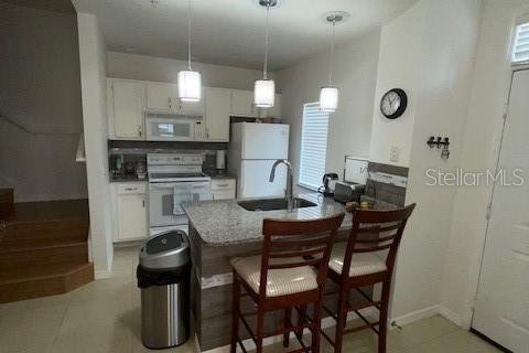Townhouse in Kissimmee, Florida 4 bedrooms, 136.57 sq.m. № 999808 - photo 5