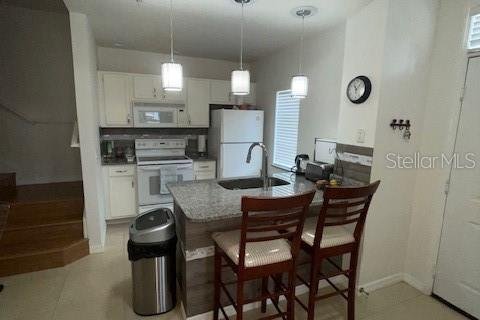 Townhouse in Kissimmee, Florida 4 bedrooms, 136.57 sq.m. № 999808 - photo 6