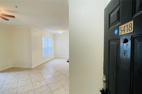 Condominio en venta en Orlando, Florida, 1 dormitorio, 71.35 m2 № 867633 - foto 2