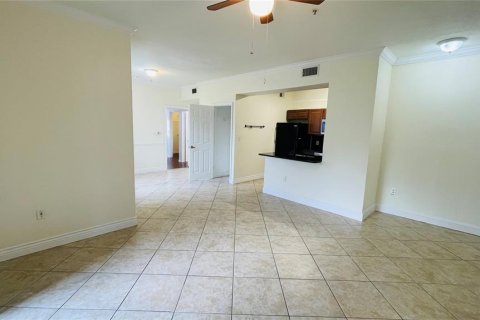 Condominio en venta en Orlando, Florida, 1 dormitorio, 71.35 m2 № 867633 - foto 3