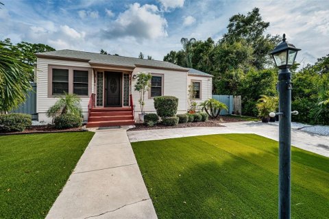 Villa ou maison à vendre à Clearwater, Floride: 3 chambres, 140.19 m2 № 1338553 - photo 1