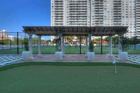 Condominio en venta en Aventura, Florida, 2 dormitorios, 157.28 m2 № 1282905 - foto 4