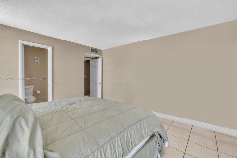 Copropriété à vendre à Lauderhill, Floride: 2 chambres, 88.26 m2 № 1146767 - photo 18