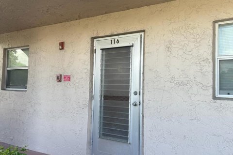 Condominio en venta en Palm Springs, Florida, 2 dormitorios, 91.79 m2 № 1103617 - foto 21