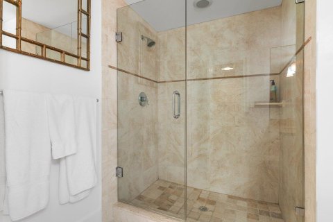 Condo in Ocean Ridge, Florida, 2 bedrooms  № 1103559 - photo 24