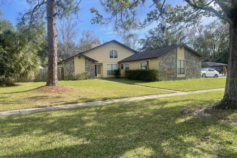 Villa ou maison à louer à Jacksonville, Floride: 3 chambres, 170.2 m2 № 877850 - photo 1