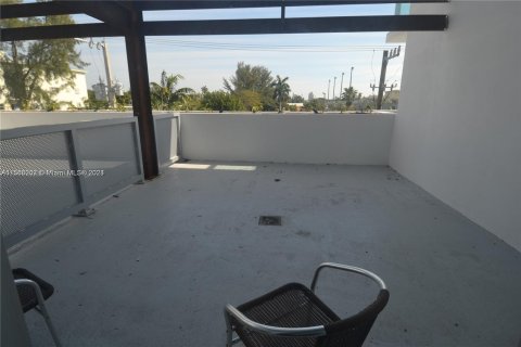 Hôtel, hôtellerie à vendre à Miami Beach, Floride: 46.64 m2 № 1162574 - photo 10