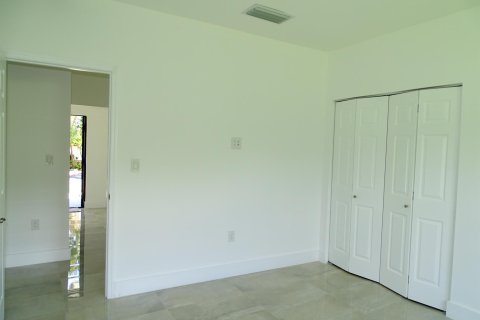 Casa en venta en Boynton Beach, Florida, 3 dormitorios, 143.81 m2 № 1154143 - foto 9